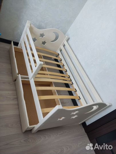 Кровать из натурального дерева 150 80