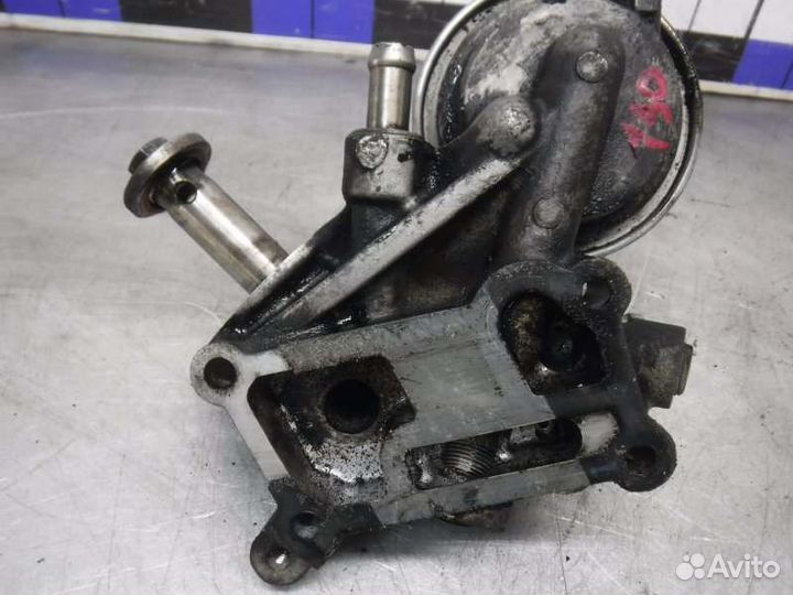 Кронштейн масляного фильтра Mitsubishi Pajero