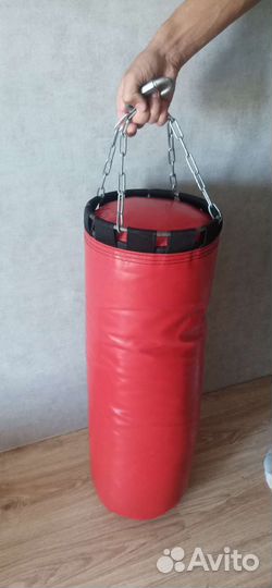 Боксерская груша подвесная