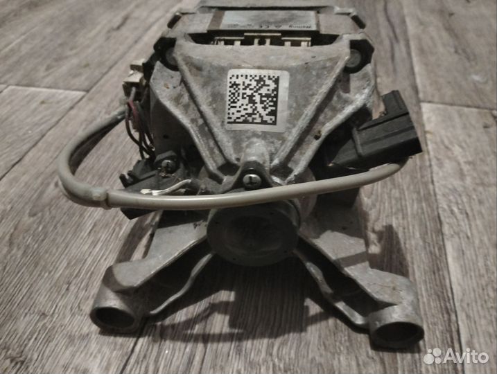 Двигатель стиральной машины indesit