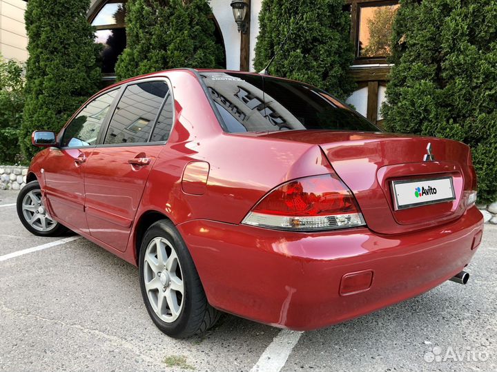 Mitsubishi Lancer 1.6 МТ, 2005, 290 000 км