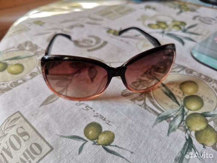 Солнцезащитные очки hermes