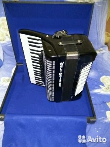 Аккордеон Weltmeister Saphir 41/120/IV/11/5 4/4