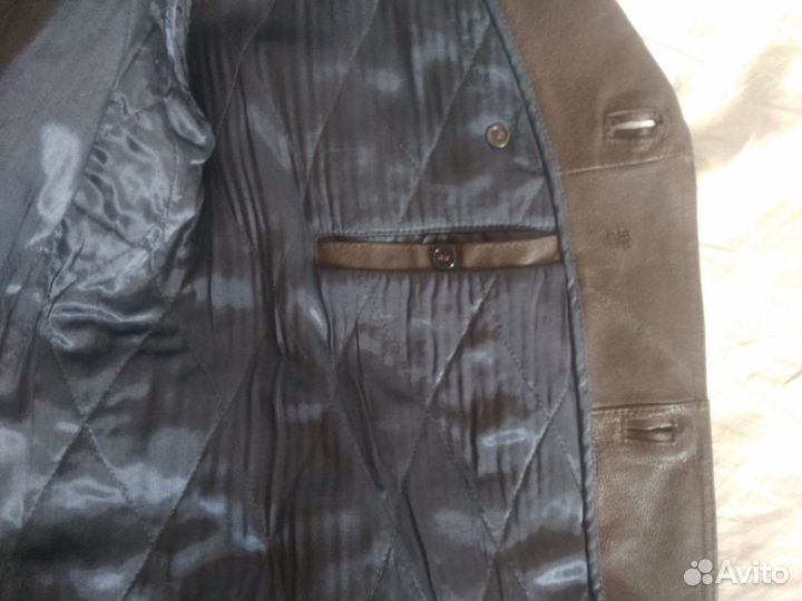 Мужское кожаное пальто
