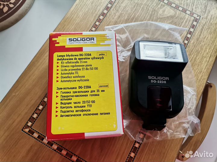 Фотовспышка Soligor