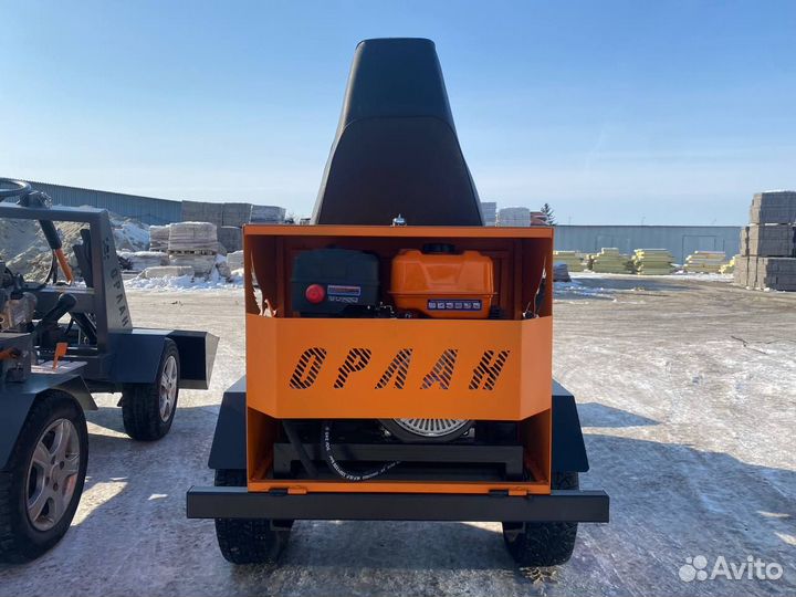 Мини-трактор с КУН, 2025