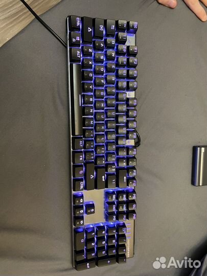 Механическая клавиатура motospeed