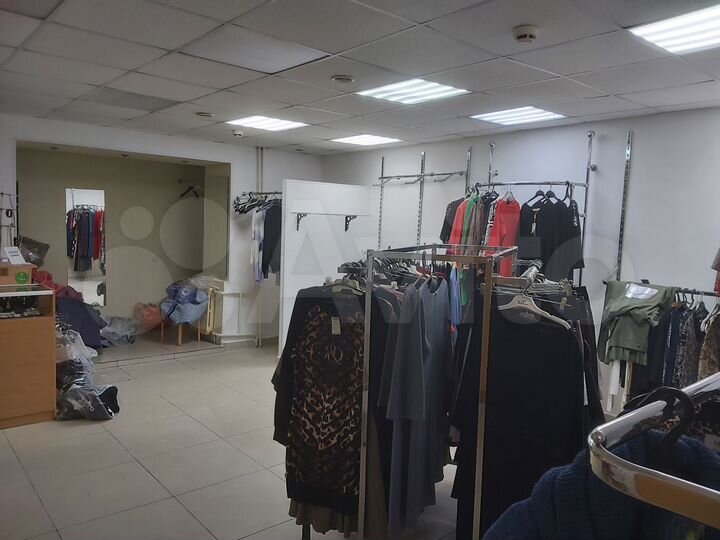 Торговая площадь, 63 м²