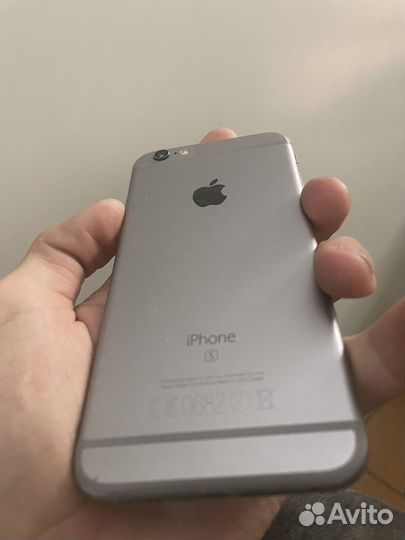 iPhone 6S, 16 ГБ