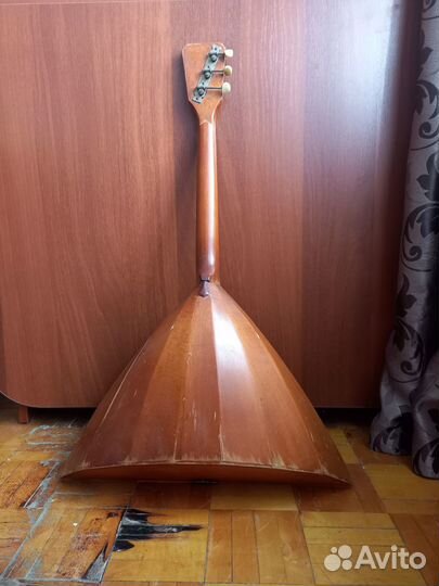 Балалайка бу