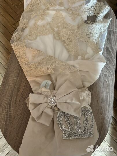 Комплект на выписку для девочки