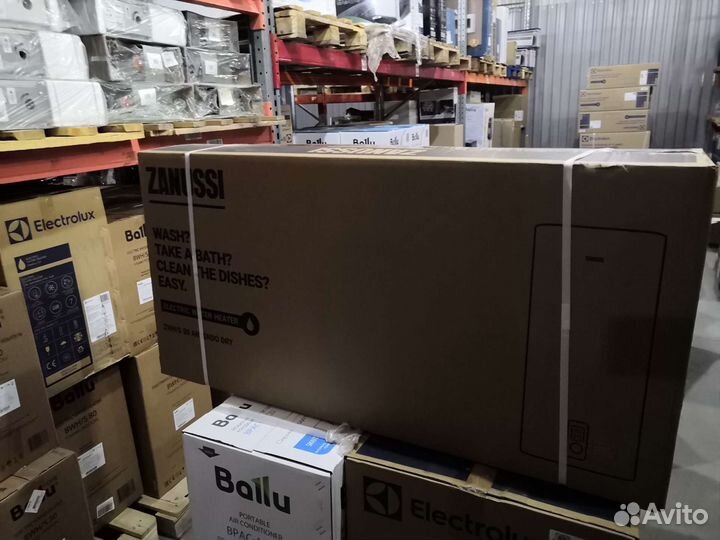 Новый бойлер Zanussi 50 л. нерж. сухие тэны