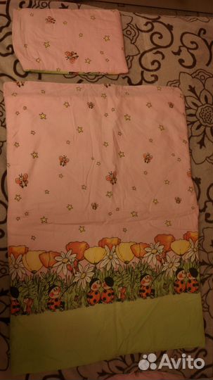 Бортики в кроватку