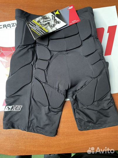 Защитные шорты madbull