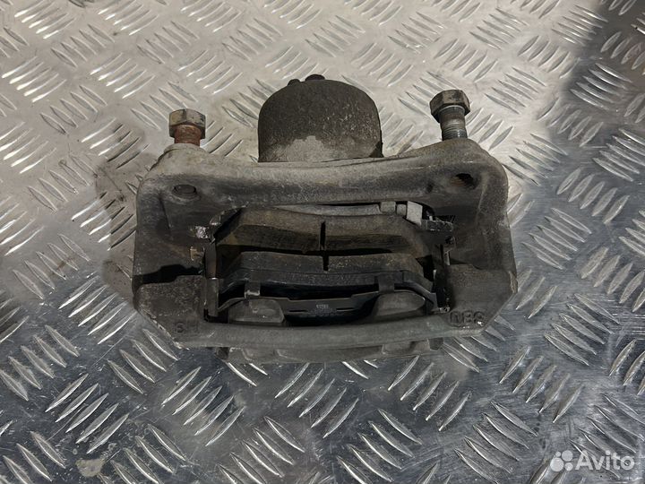 Тормозной суппорт передний kia cerato 3