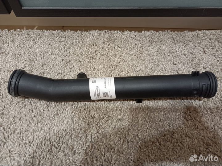 Трубка системы охлаждения новая VAG skoda оригинал