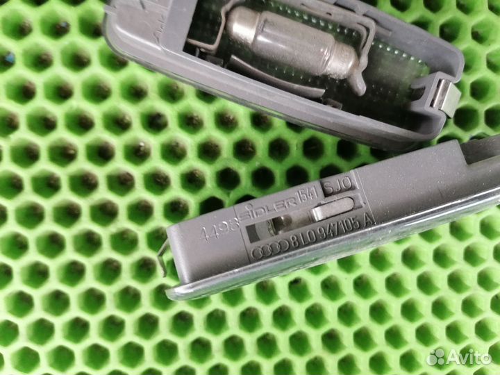 Плафон подсветки салона Ауди А6 С5