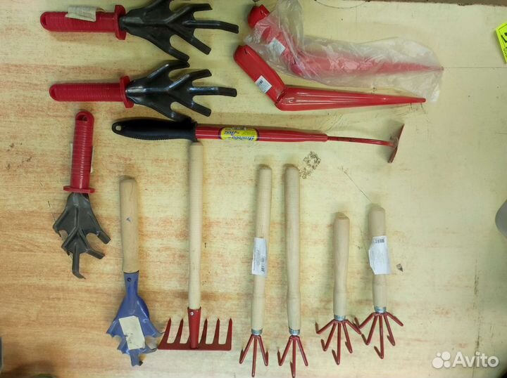 Садовые инструменты