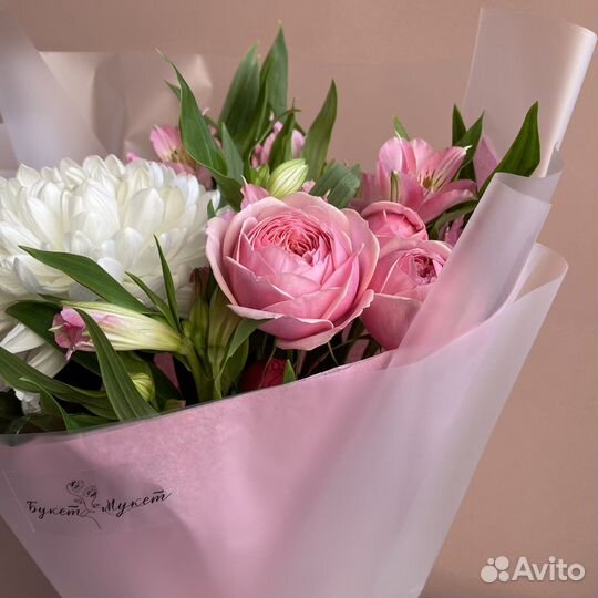 Букет цветов «Марсель» (Роза кустовая пионовидная)