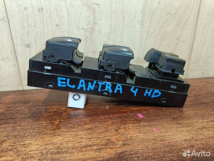 Блок управления стеклоподъемниками Hyiunda Elantra