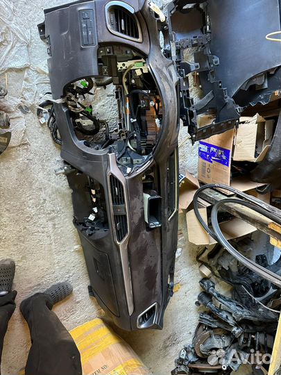 Передняя панель/торпедо Mazda cx9 tc