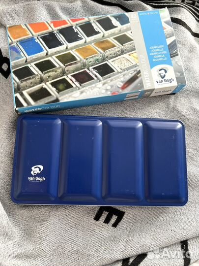 Акварельные краски van gogh