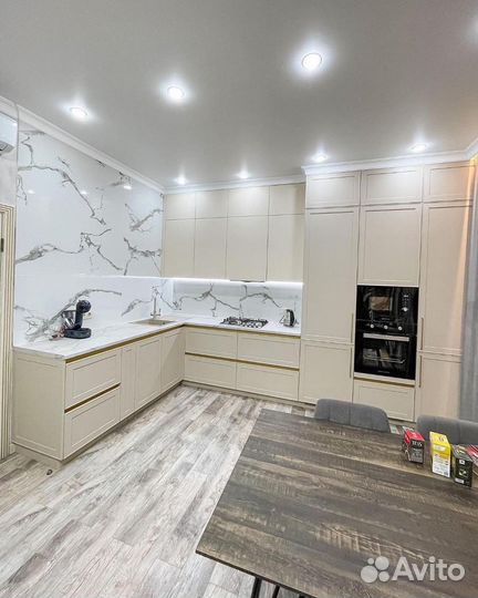 Кухонный гарнитур