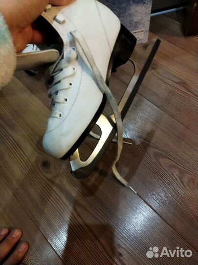 Коньки фигурные детские