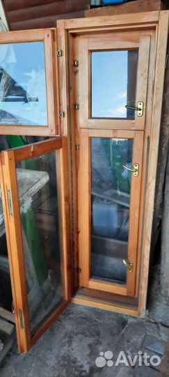 Деревянный оконный блок