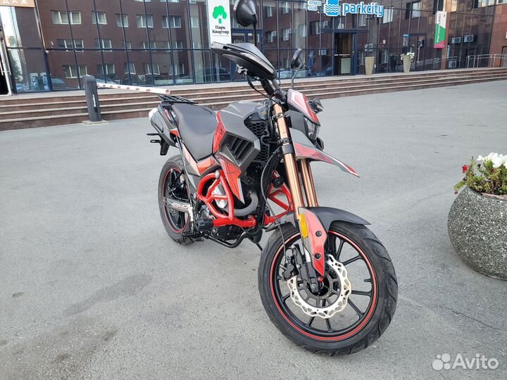 Мотоцикл тур-эндуро Rockot Hound 250 LUX