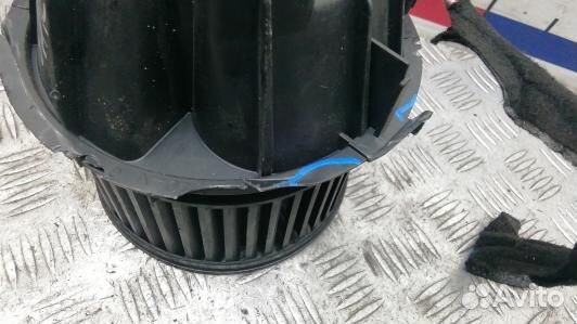 Моторчик печки dacia logan 1 (6AR04KK01)