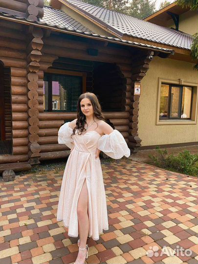 Вечернее платье