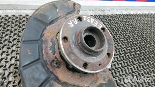 Ступица передняя правая volkswagen passat CC (EEA3