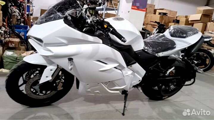 Электро мотоцикл Ducati Panigale 8000W 120Ah