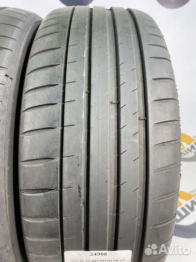 Michelin Pilot Sport 4 225/45 R19 95H