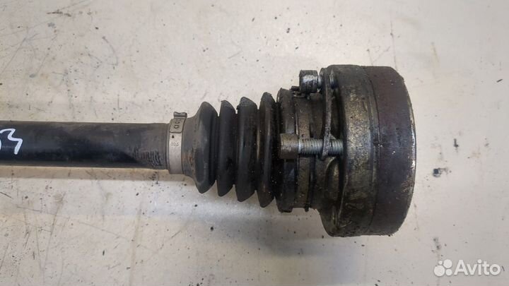 Полуось Volkswagen Beetle, 2013