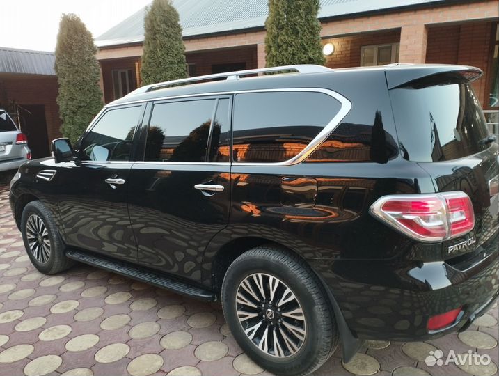 Nissan Patrol 5.6 AT, 2011, 225 000 км