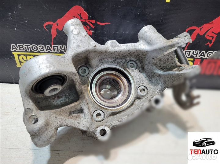 Кулак задний левый, Audi Q7 2017