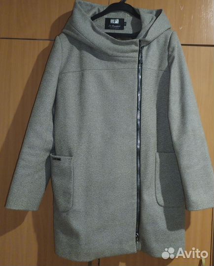 Пальто женское демисезонное 46 48р