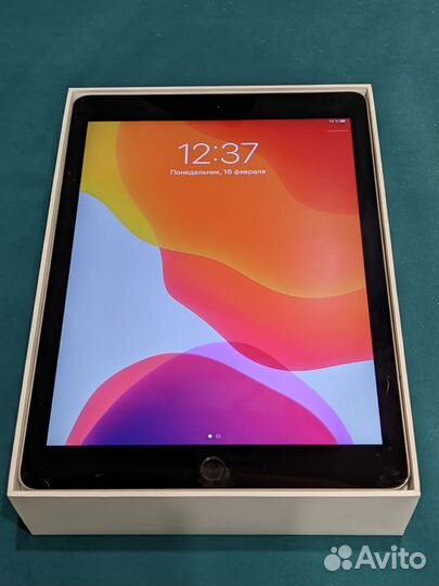 Apple iPad Air 2 - 16Гб Wi-fi
