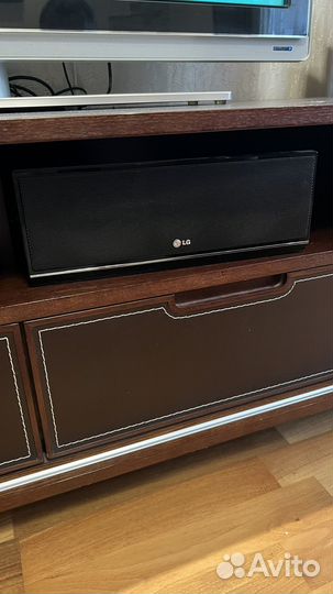 DVD-караоке LG с 5 колонками и сабвуфером