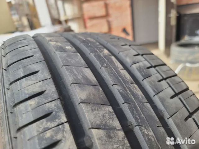Falken Azenis FK-510 235/35 R20