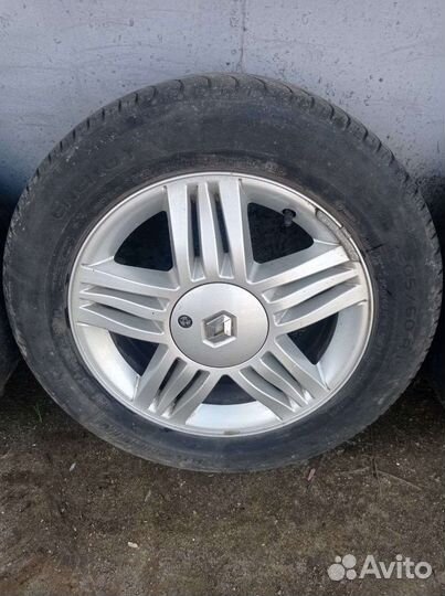 Штатные колеса Renault