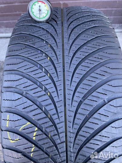 Goodyear Vector 4Seasons Gen-2 SUV 255/55 R18