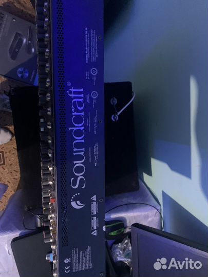 Аналоговый микшерный пульт