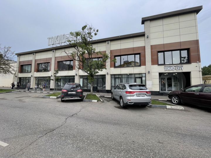 Помещение 170 м2 рядом с магазином 