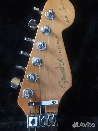 Гитара Fender Stratocaster Richie Sambora