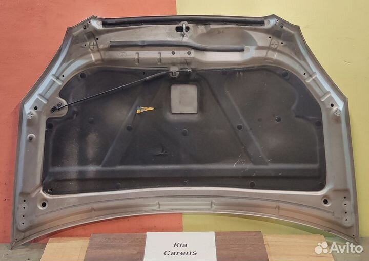 Капот Kia Carens, 2008г