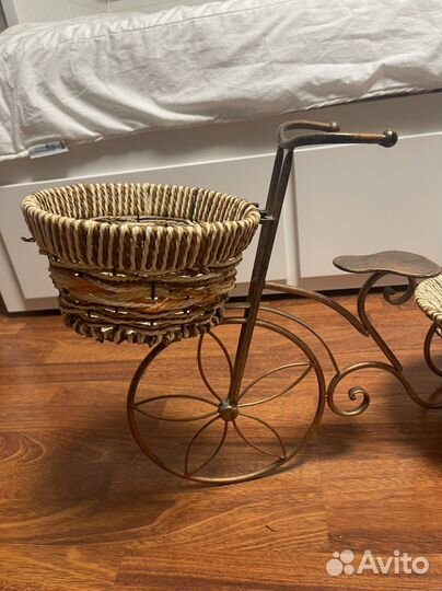 Подставка для цветов