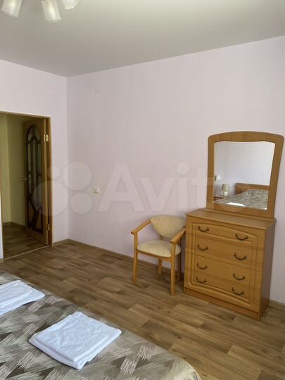 2-к. квартира, 76 м², 1/5 эт.